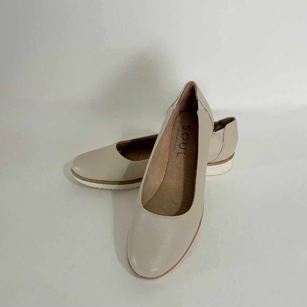 SOUL Naturalizer Idea Ballet Wedge Slip On Shoes Flats Solid Porcelain‎ Size 7